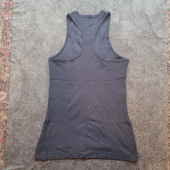 Reebok ribbed tank - Picture 2 of 5